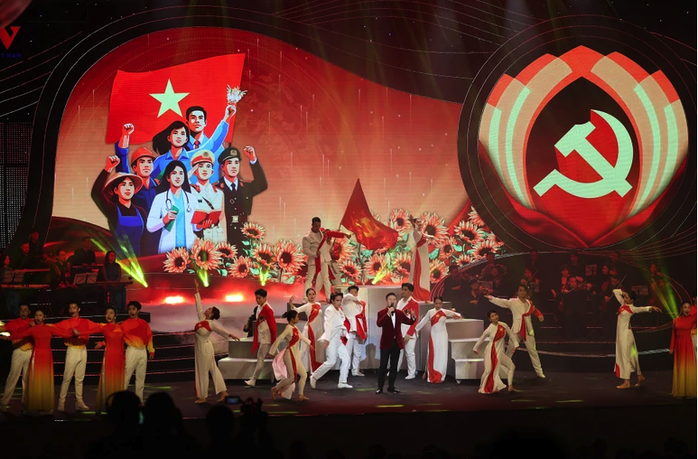 Ngày 24-11 hàng năm là "Ngày Văn hóa Việt Nam", người dân được nghỉ