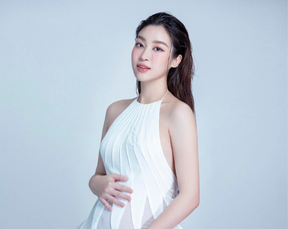 Hoa hậu Đỗ Mỹ Linh Hạnh Phúc Viên Mãn