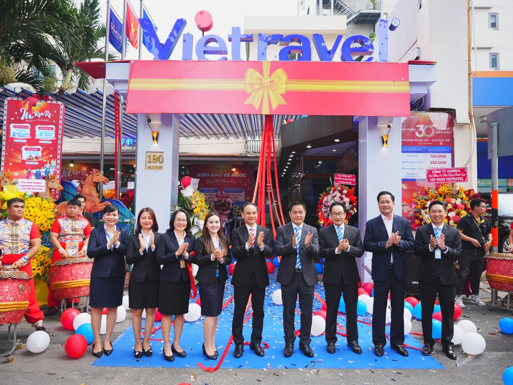 Dấu ấn qua 30 năm phát triển của Vietravel