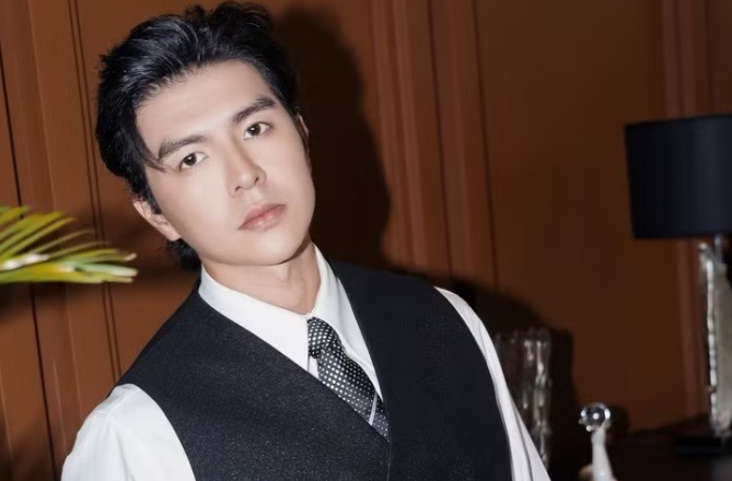 Steven Nguyễn sao nam đắt show nhất lúc này