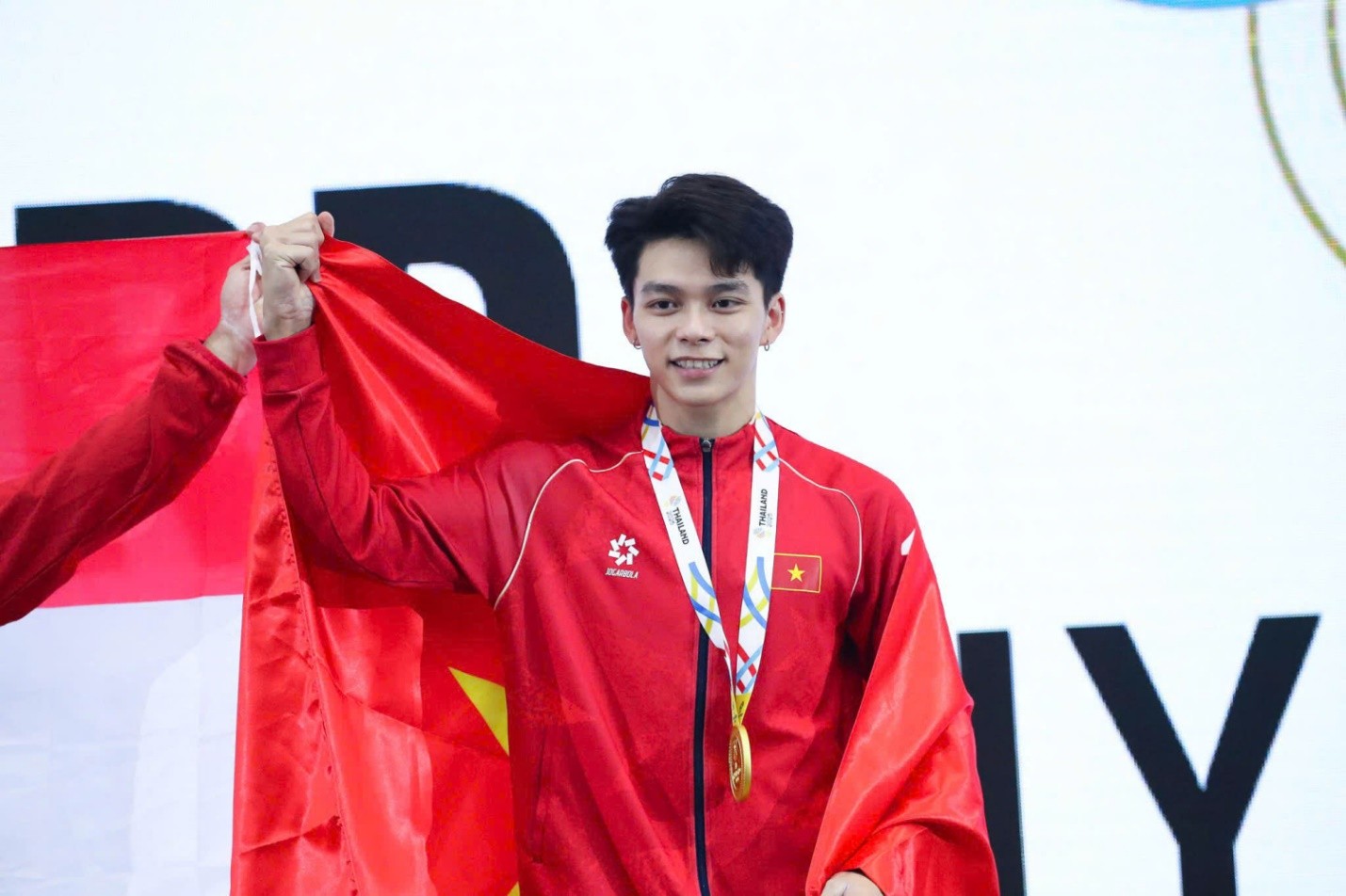 Niềm tự hào trẻ tuổi tại SEA Games 33: Em trai Ánh Viên thoát khỏi “cái bóng” của chị, nam sinh lớp 11 bứt phá ngoạn mục