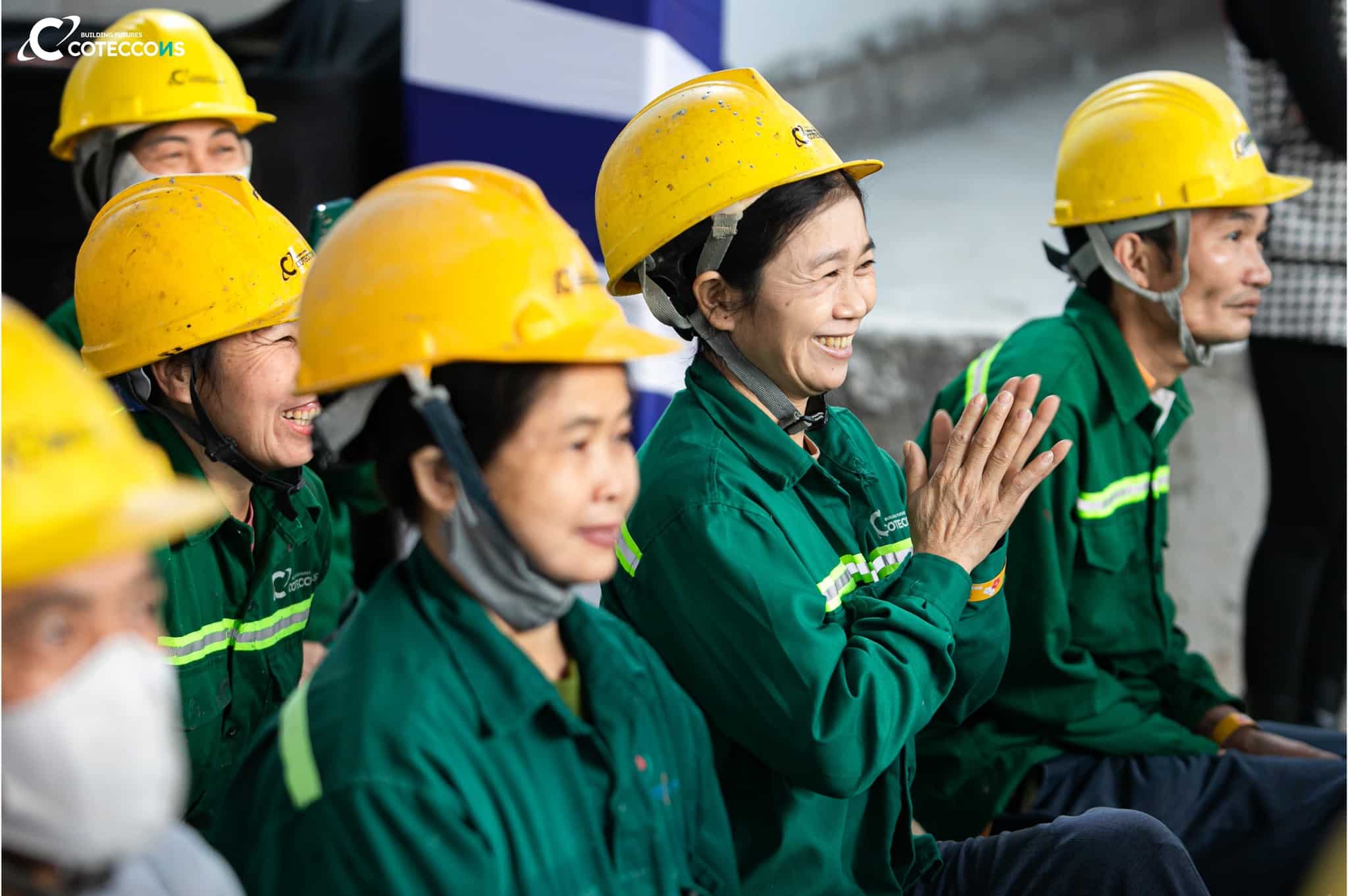 Tết ấm hơn cho công nhân xây dựng từ chương trình “Xây Tết 2026”